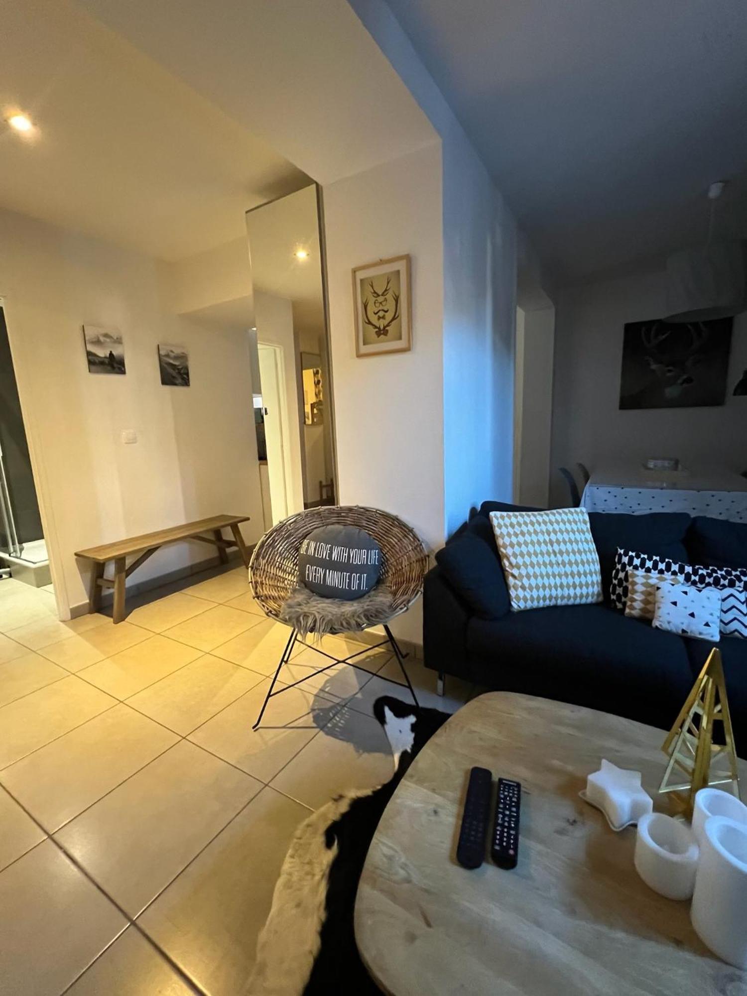 Jaune Genepi - 4 Personnes - 49M2 Et 17M2 Terrasse Valloire Eksteriør bilde